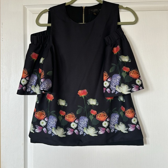 Ted Baker AMARGA KENSINGTON CUT OUT SHOULDER TOP IN BLACK - Picture 6 of 9